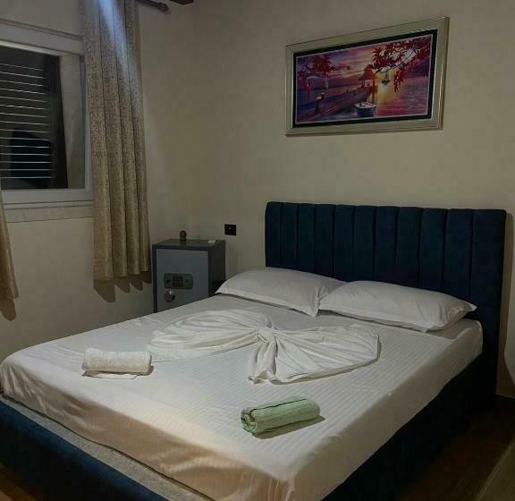 디럭스 스위트 킹 침대, Ibiza Resort