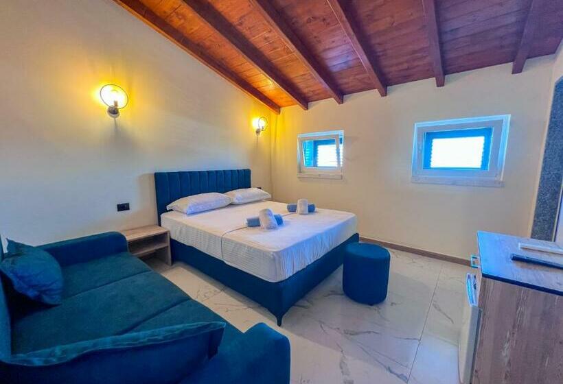 이코노미 룸, Ibiza Resort