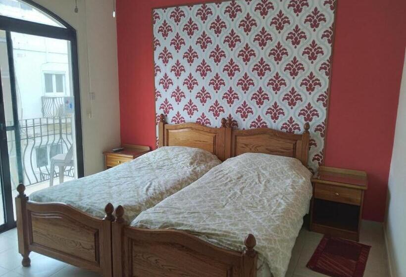 اتاق استاندارد با بالکن, Seafront Akwador