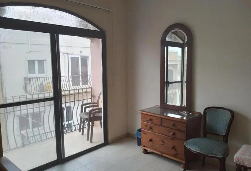 اتاق استاندارد با تخت بزرگ, Seafront Akwador