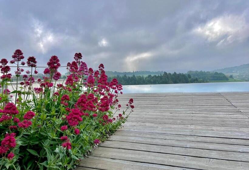 デラックスルーム, Pecoranera