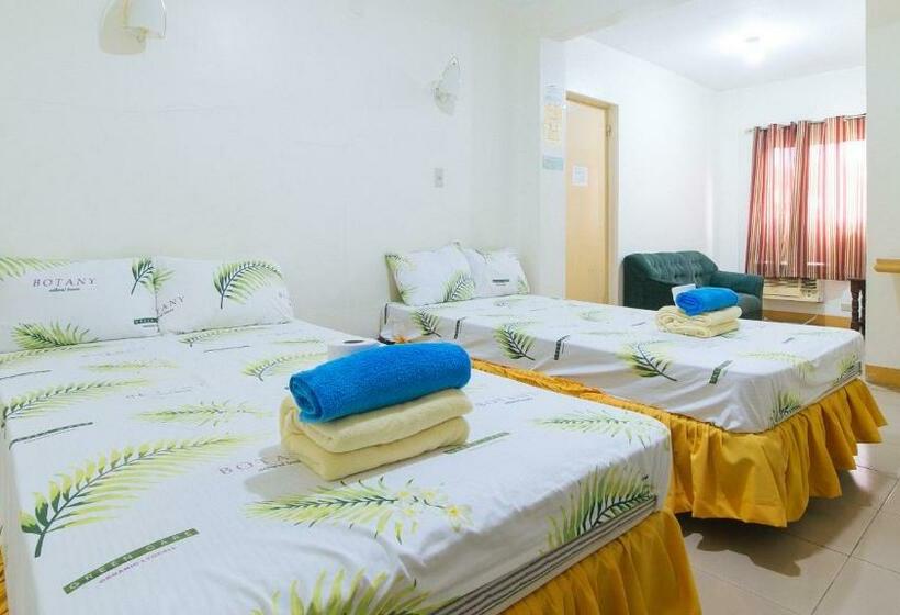 חדר סטנדרט לשלושה, Golden Success Hotel Ii By Reddoorz