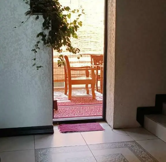 اتاق استاندارد, Halalhostel