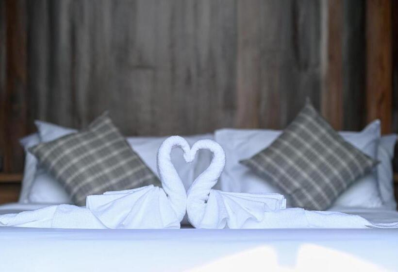 带山景的高级间, Pan S Farm แบ่งปันฟาร์ม