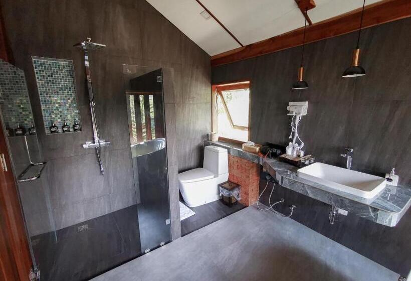 带山景的高级间, Pan S Farm แบ่งปันฟาร์ม