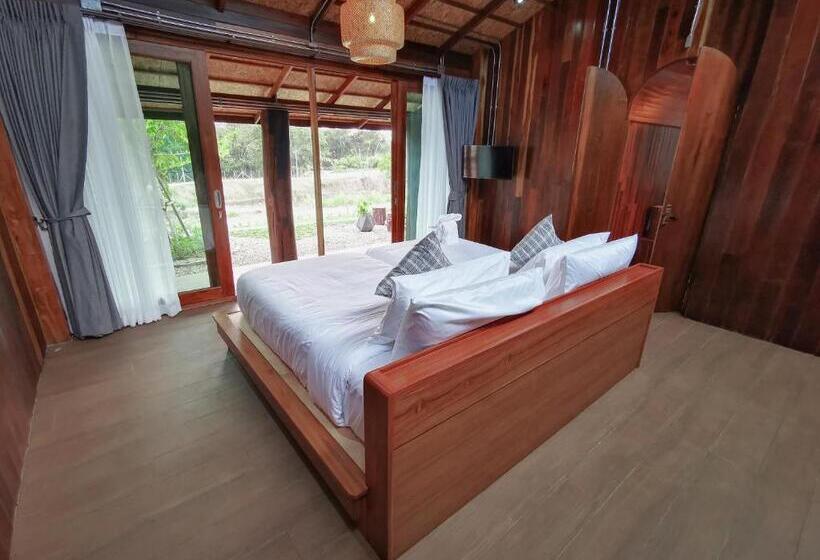 带露台的标准工作室, Pan S Farm แบ่งปันฟาร์ม