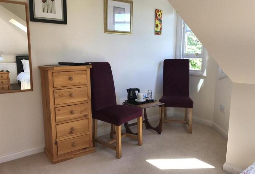 اتاق استاندارد با چشم‌انداز باغ, Alba House