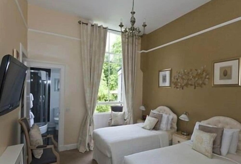 اتاق سوپریور با چشم‌انداز باغ, Alba House