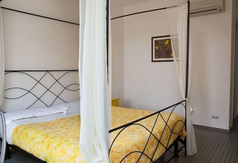 Номер Стандарт, Casa Del Vento