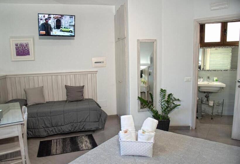 Номер Стандарт Трехместный, Bed And Breakfast Conte Luna