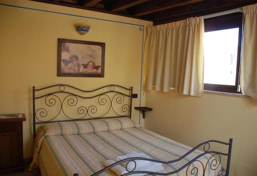 Номер Стандарт, Bed And Breakfast Conte Luna