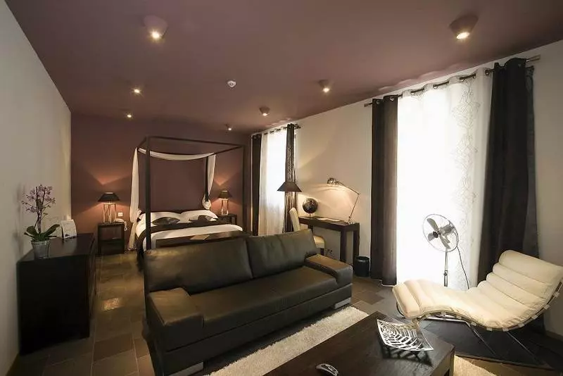Junior Suite, Domaine Riberach   Restaurant étoilé   Spa   Piscine Naturelle   Vignoble Bio