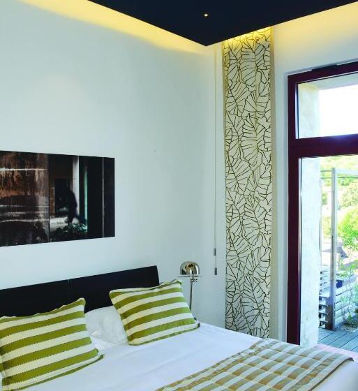 패밀리 룸, Domaine Riberach   Restaurant étoilé   Spa   Piscine Naturelle   Vignoble Bio