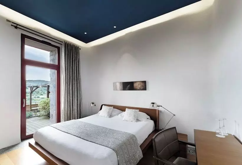 Standard Room with Terrace, Domaine Riberach   Restaurant étoilé   Spa   Piscine Naturelle   Vignoble Bio