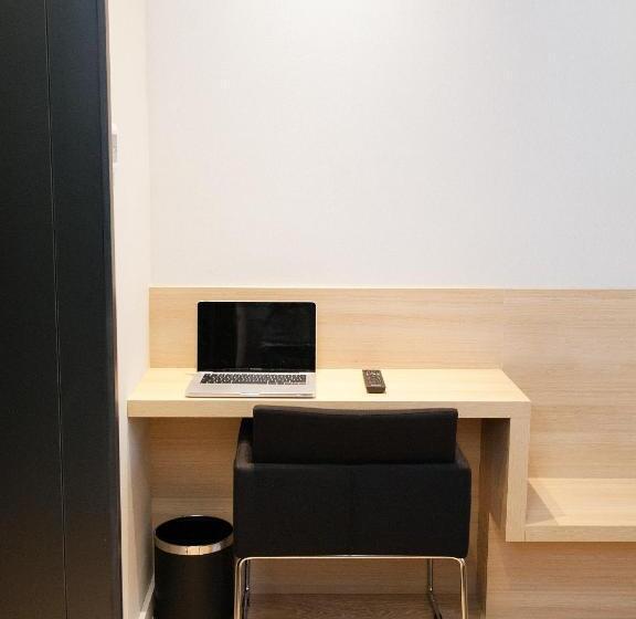Chambre Confort avec Balcon, Ambit Barcelona