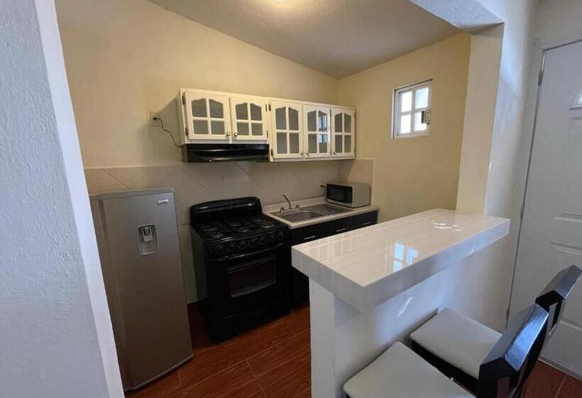 标准间, Real Home