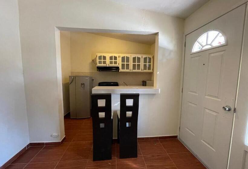 标准间, Real Home