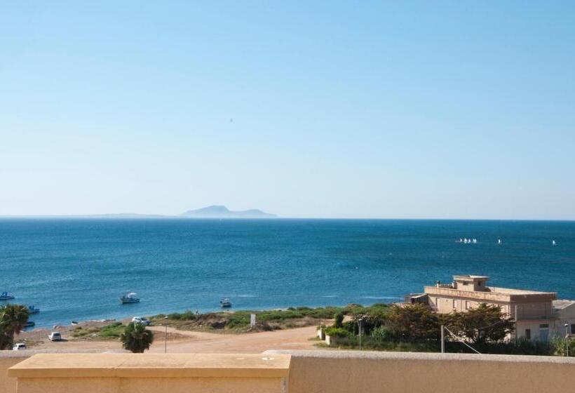 침실 2개 아파트, Residence Le Saline