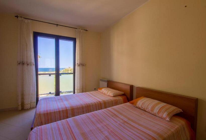 침실 2개 아파트, Residence Le Saline