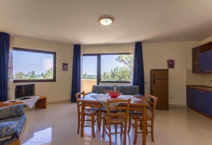 침실 2개 아파트, Residence Le Saline