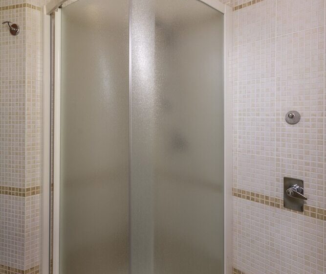 침실 2개 아파트, Residence Le Saline