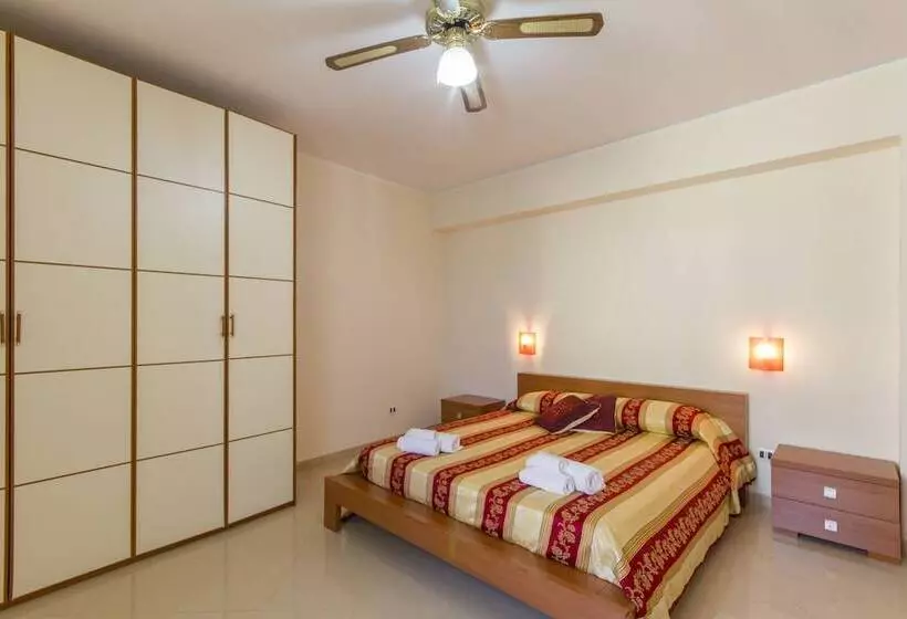 آپارتمان 2 خوابه, Residence Le Saline