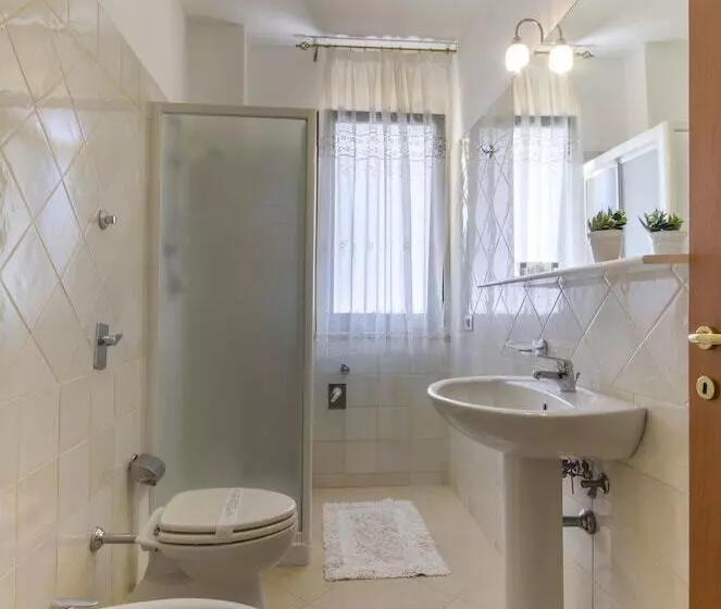 آپارتمان 2 خوابه, Residence Le Saline
