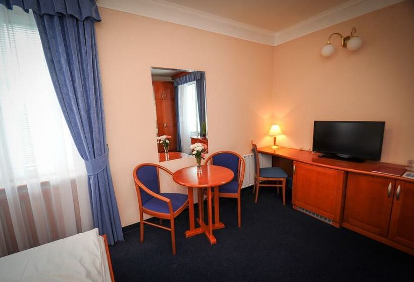 اتاق استاندارد, Slovenija