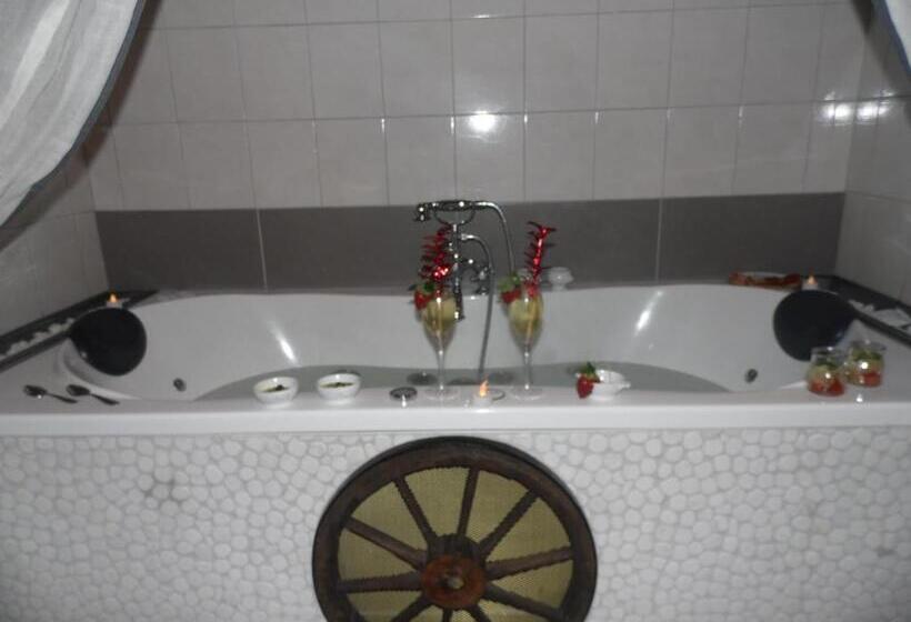 테라스 디럭스 룸, Western City