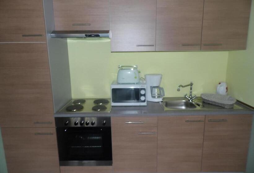 스탠다드 스튜디오, Western City