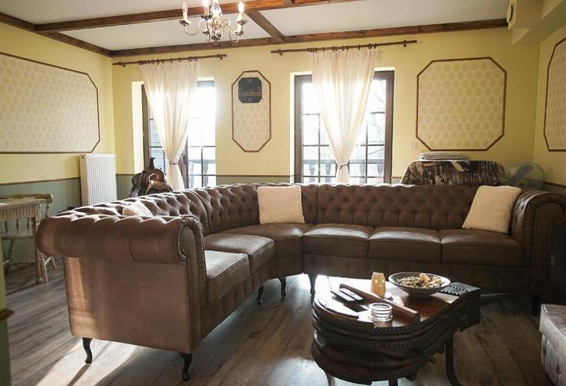 1ベッドルームアパートメント, Western City