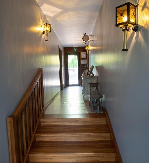 스탠다드 자쿠지 룸, Western City