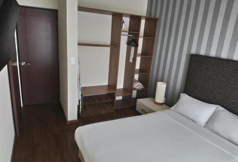 غرفه قياسيه سريرين مزدوجين, Redwood Villas Zona Industrial San Luis Potosi