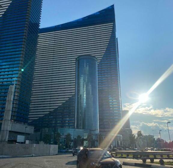 سوییت با چشم‌انداز دریا, Orbi Hotel Rooms