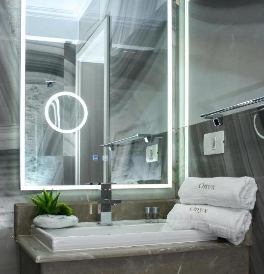 Номер Deluxe, Pensiunea Onyx