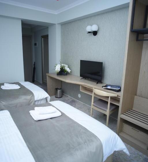 Номер Deluxe, Pensiunea Onyx