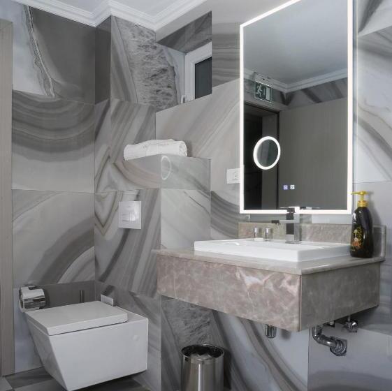 Номер Deluxe, Pensiunea Onyx