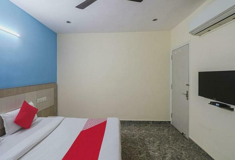 חדר סטנדרט, Capital O Hotel Crown Inn Near Appu Ghar