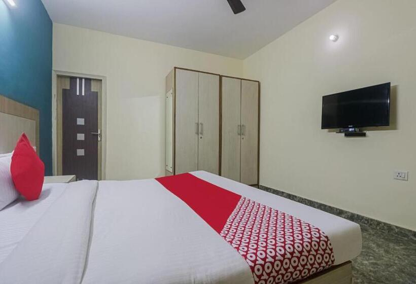 חדר סטנדרט, Capital O Hotel Crown Inn Near Appu Ghar