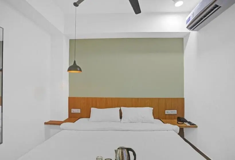 Standard-huone, Oyo Flagship 85247  Saarthi