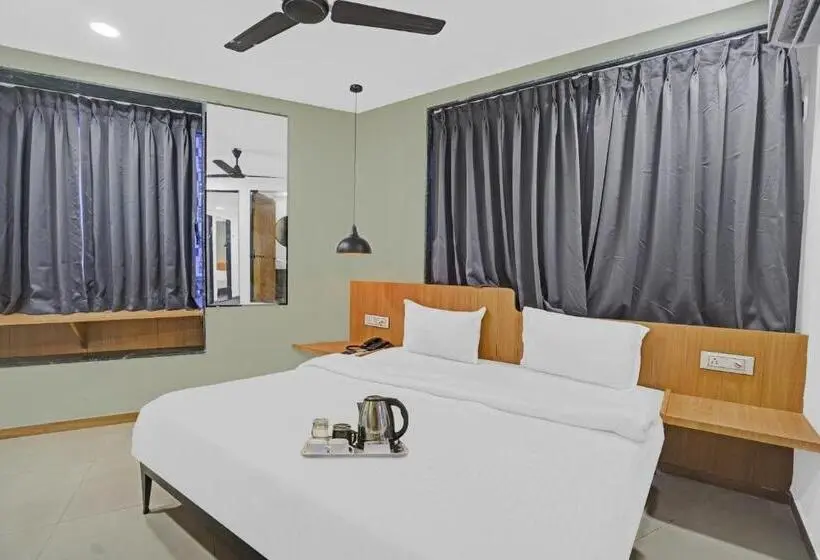 Standard-huone, Oyo Flagship 85247  Saarthi