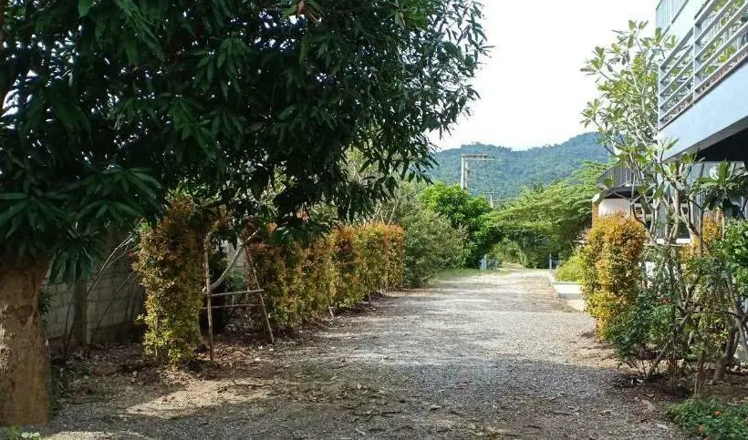 Talo 3 Makuuhuonetta, 1st House Of Happiness At Khao Yai 1 4 Bed Open 1 Bedroom For Each 2 Adults