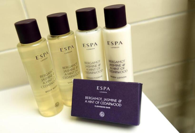 Номер Премиум, Thornham Rooms At The Chequers