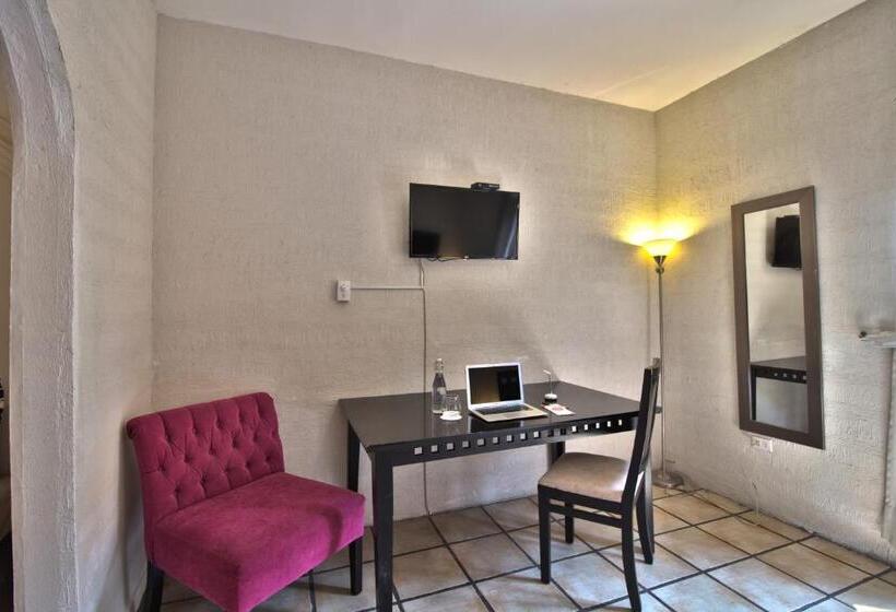 标准间带阳台, Punto 79