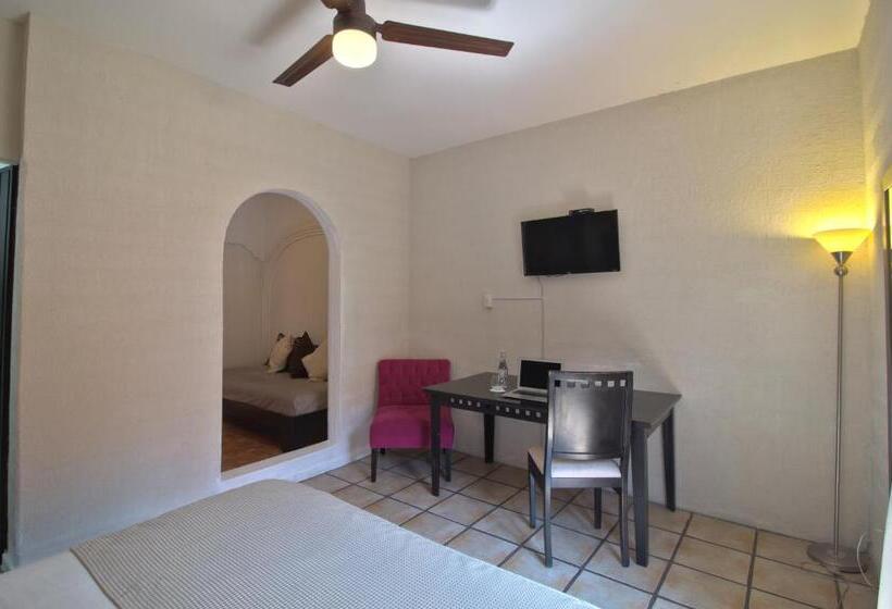 标准间带阳台, Punto 79