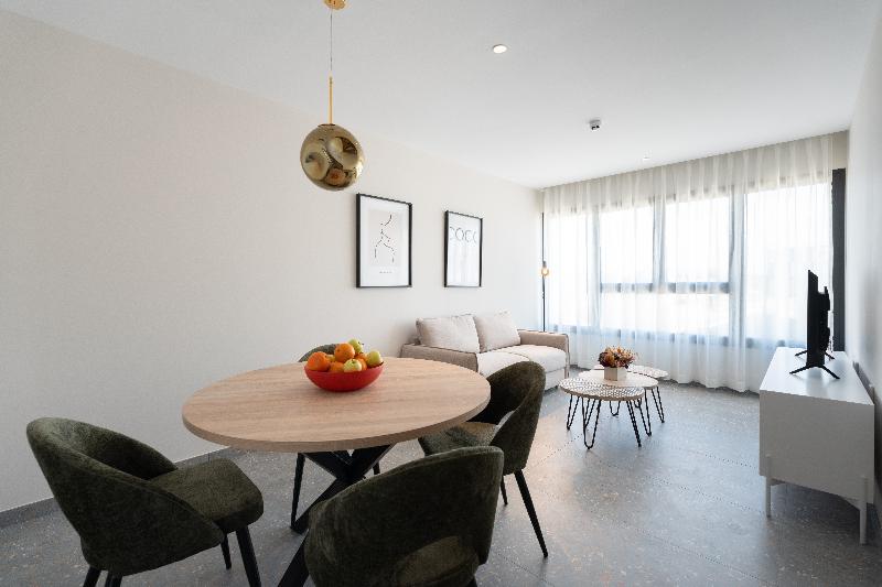 اتاق استاندارد, 7 Mile