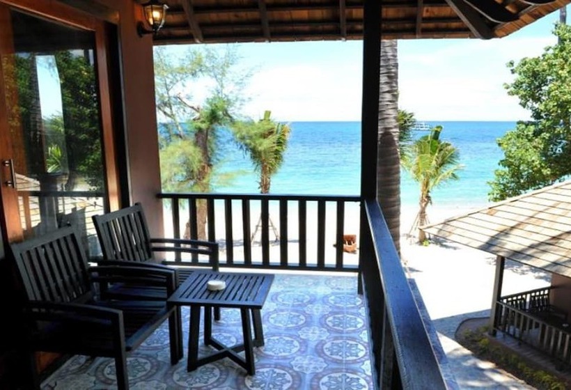 Номер Стандарт Вид на Бассейн, Koh Tao Beach Club
