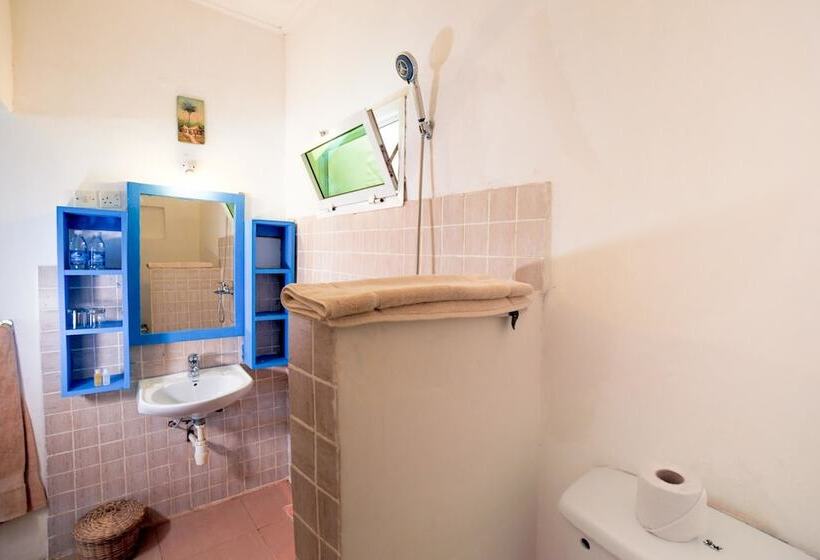 بنجلو قياسى مطل على البحر, Cristal Resort