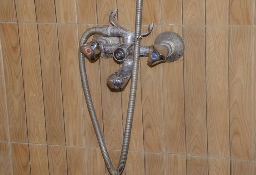 بنجلو قياسى مطل على البحر, Cristal Resort