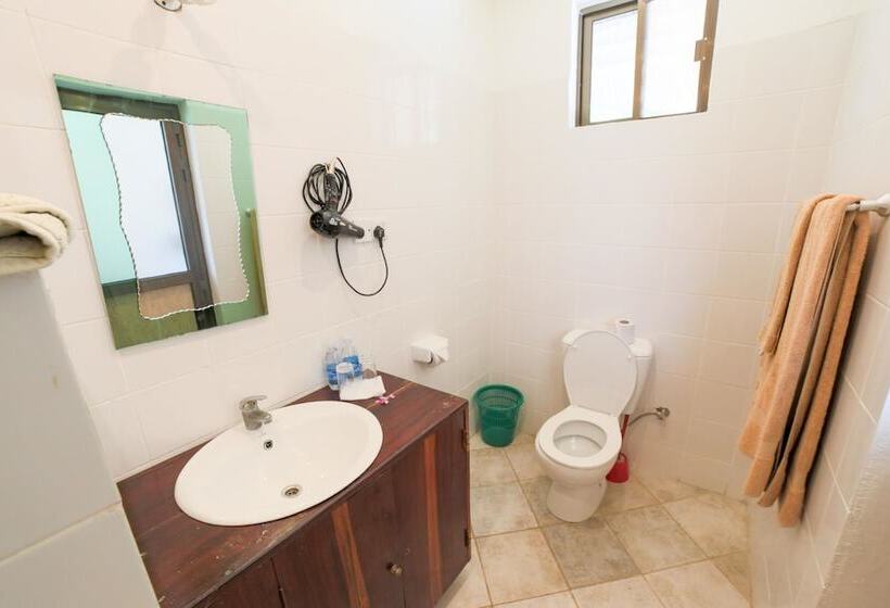 بنجلو ديلوكس, Cristal Resort